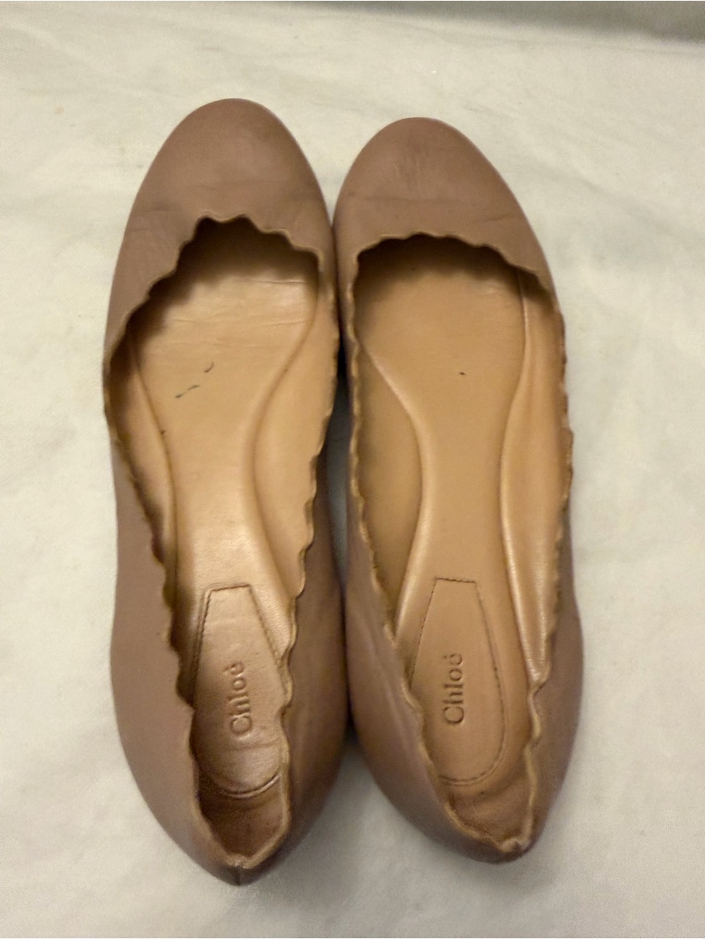 Chloe Scalloped Ballet Flats in Taupe Beige, pre-owned, size 37